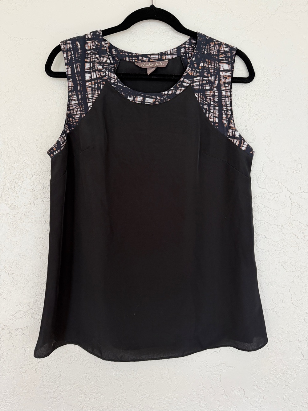 Charlie Jade Black Sleeveless Pattern-Trim Blouse - LARGE